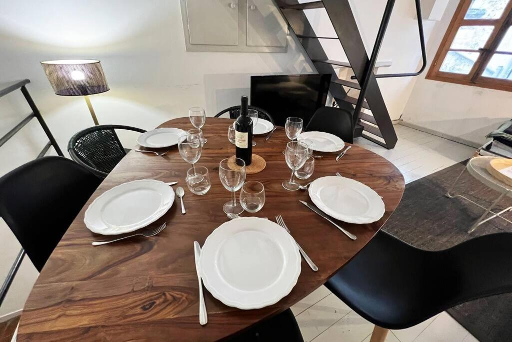 Appartement La Bulle - 3 Min Palais Des Papes - Clim Ac - Wifi *